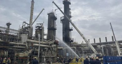 Número de mortos sobe após incêndio em grande refinaria de petróleo do Kuwait