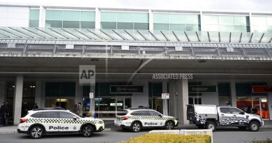 Australiano é acusado de atirar em janelas dentro de aeroporto