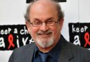 O senso de humor de Salman Rushdie permanece intacto, diz a família