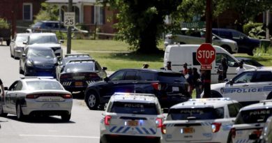 Quatro oficiais dos EUA mortos em tiroteio em casa na Carolina do Norte