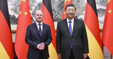 O chanceler alemão Olaf Scholz pressiona a China sobre a invasão da Ucrânia pela Rússia