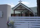 Sete adolescentes presos como parte da investigação de esfaqueamento de bispo de Sydney