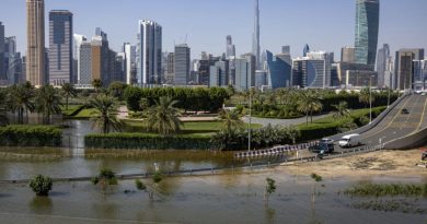 Três mortos em fortes inundações após chuva recorde nos Emirados Árabes Unidos