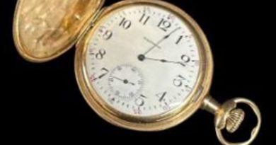 Relógio Titanic é vendido por valor recorde de 1,3 milhão de euros
