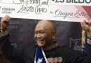 O vencedor do grande prêmio da Powerball nos EUA é um imigrante do Laos que tem câncer