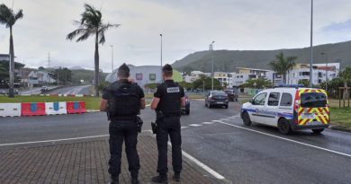 França impõe estado de emergência em território do Pacífico abalado pela violência