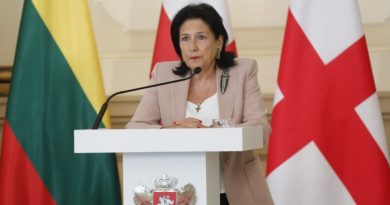 Presidente da Geórgia condena lei de “influência estrangeira” aprovada pelo parlamento