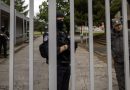 Homem acusado de tentar matar o primeiro-ministro da Eslováquia permanecerá atrás das grades