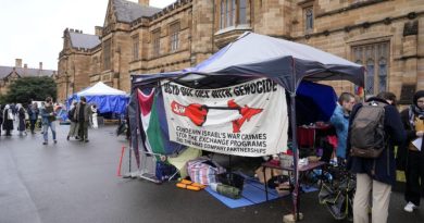 Manifestantes pró-palestinos montam acampamentos em universidades na Austrália