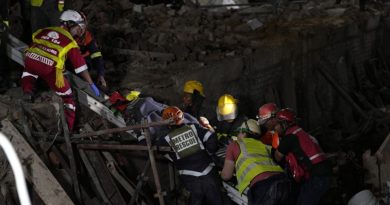 África do Sul encerra esforços de resgate em prédio que desabou matando 33 pessoas