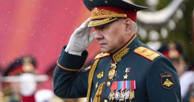 Vladimir Putin propõe novo ministro da Defesa enquanto o combate na Ucrânia se intensifica